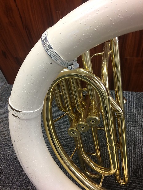 Jupiter Sousaphone JSH-596-696 Fiberglass body, Brass Front