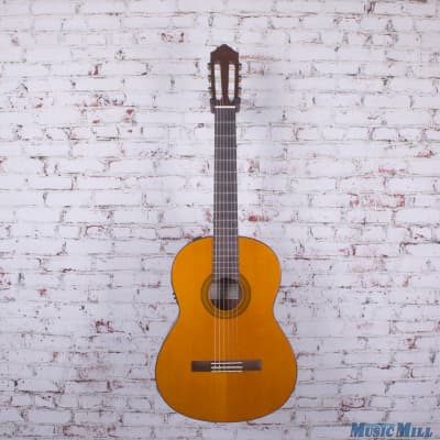 Used Yamaha CGX102 Classical Acoustic Guitar Natural image 2