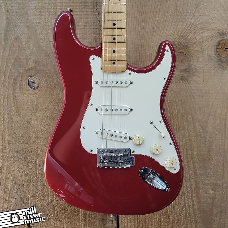 Fender Stratocaster MIM 1996 Electric Guitar Metallic Red w/ Gig Bag Used