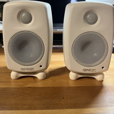 GENELEC 6010BPM / 9000AMセット - メルカリ