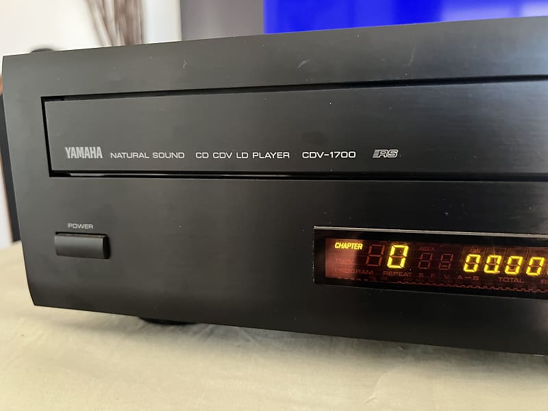 Vintage Yamaha order CDV-1700 Laserdisc Player with remote