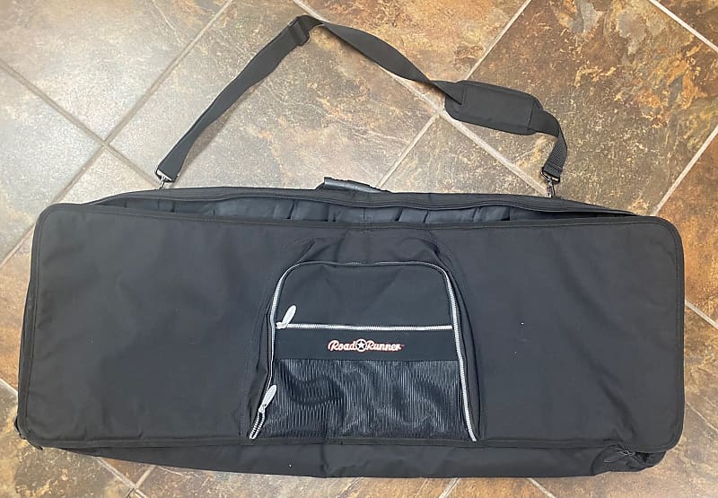 Road Runner RK4214 Black 61 key keyboard bag Reverb