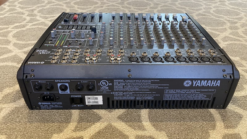 Yamaha EMX 3000 12-Channel Powered Mixer | Reverb