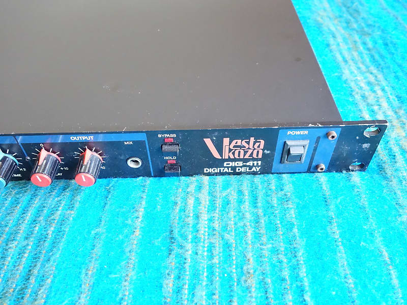 Vesta Kozo (Vesta Kaza) DIG-411 Digital Delay - 80's Vintage Vestax - D126