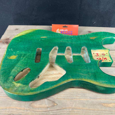 Real Life Relics Custom Class Strat® Body Aged Trans Forest Green Swamp Ash Nitro Lacquer image 9