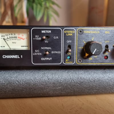 Drawmer 1968 ME Mercenary Edition Stereo Compressor image 4