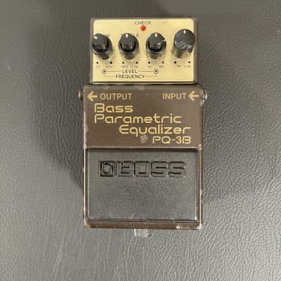 爆売り！ Boss PQ-3B Bass Parametric Equalizer | Reverb Canada ベース