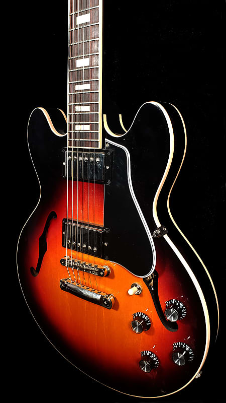 Video) 2016 Gibson ES 339 Sunburst block inlay | Reverb