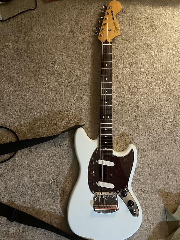 Squier CYCLONE MOD Mustangタイプ Squier CYCLONE MOD Mustangタイプ Squier CYCLONE MOD Mustang