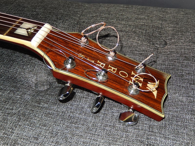 MADE IN JAPAN 1985 - MORRIS MG600 - SUPERB - GIBSON STYLE