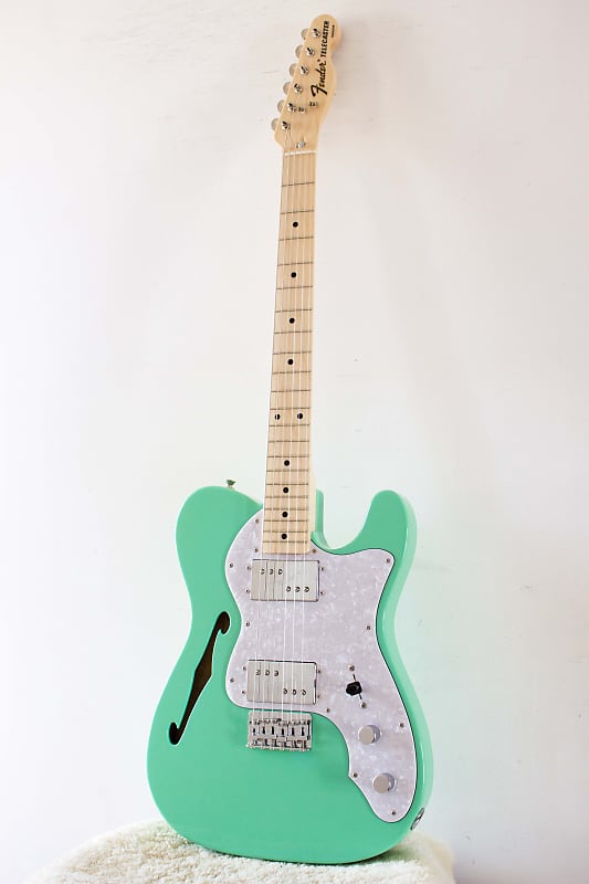 ギター Fender Traditional70s TelecasterThinline Fender Japan Traditional 70s Telecaster Thinline Guitar