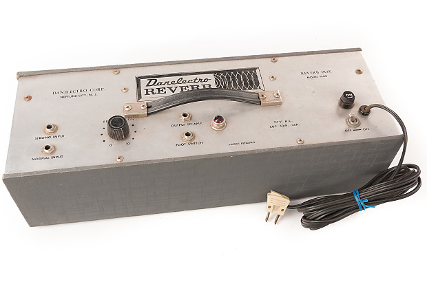 Danelectro 9100 outlet reverb box