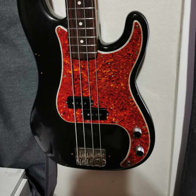 Fender American Vintage '62 Precision Bass 1982 - 1984