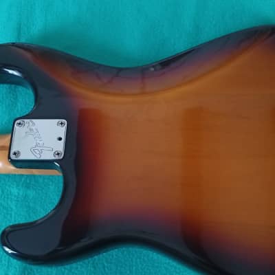 Fender "Dan Smith" Stratocaster Two Knobs with Maple Fretboard 1981 - 1983 Brown Sunburst image 5