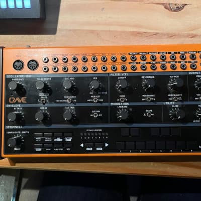 Behringer Crave Analog Semi-Modular Synthesizer 2019 - Present - Orange