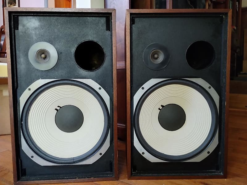 JBL Lancer 99 speakers in excellent condition - 1970&#039;s  			