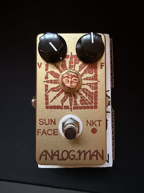 Analogman Sun Face Red Dot NKT