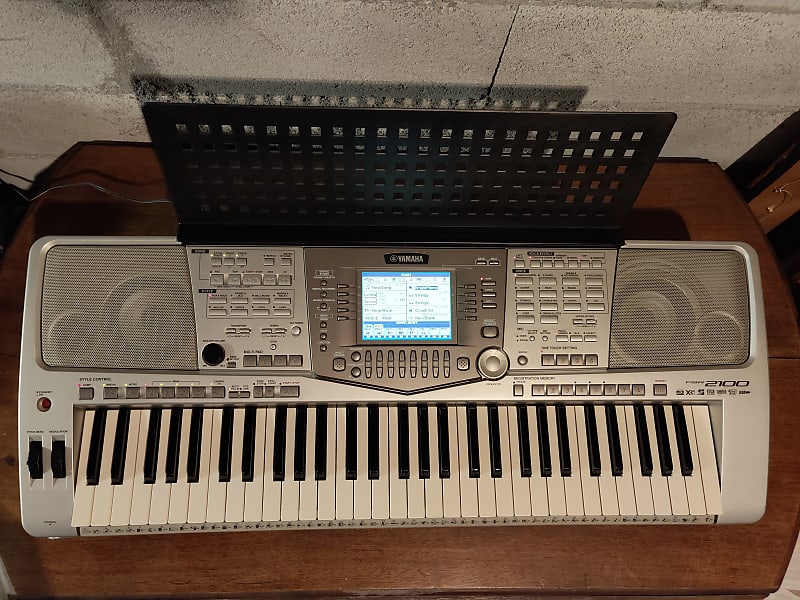 *RARE * Yamaha PSR-2100