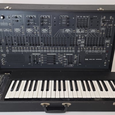 ARP 2601 Monophonic Analog Semi-Modular Synthesizer with 3620 Keyboard 1975 - 1977 - Gray