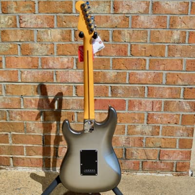 Fender American Professional II Stratocaster®, Rosewood Fingerboard, Mercury image 7