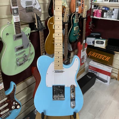 Electric Guitars By Chord, CAL62M Deluxe, Surf Blue Finish, Maple Fretboard for sale