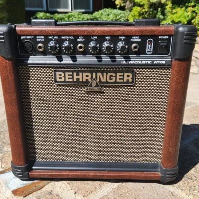 Guitar Amp - Amplifier Behringer Vampire LX112 | Reverb