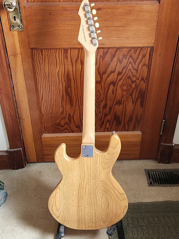 Peavey T-15 1981 - Natural Amp in Case USA | Reverb