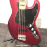 Fender Squier Vintage Modified Jazz Bass Guitar  '70s In Candy Apple Red