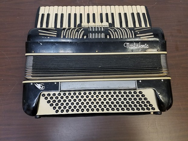 Masterfonic accordion sales