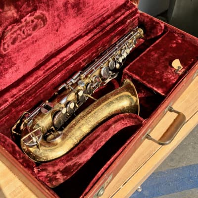 Buescher Aristocrat Alto Saxophone 1964 image 8