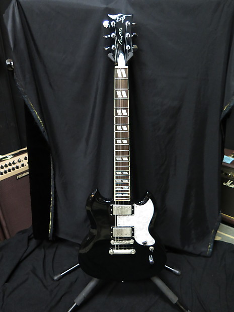 Esp bruce kulick signature on sale guitar