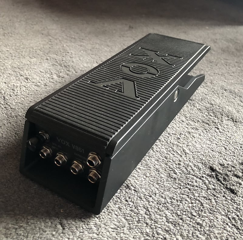 Korg XVP-20 / Vox V861 - V860 Stereo Volume Pedal 2022 - Black