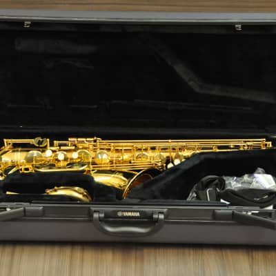 Sax Tenor Yamaha YTS-275 Laqueado - Usado - Atelier Sopros e Cordas