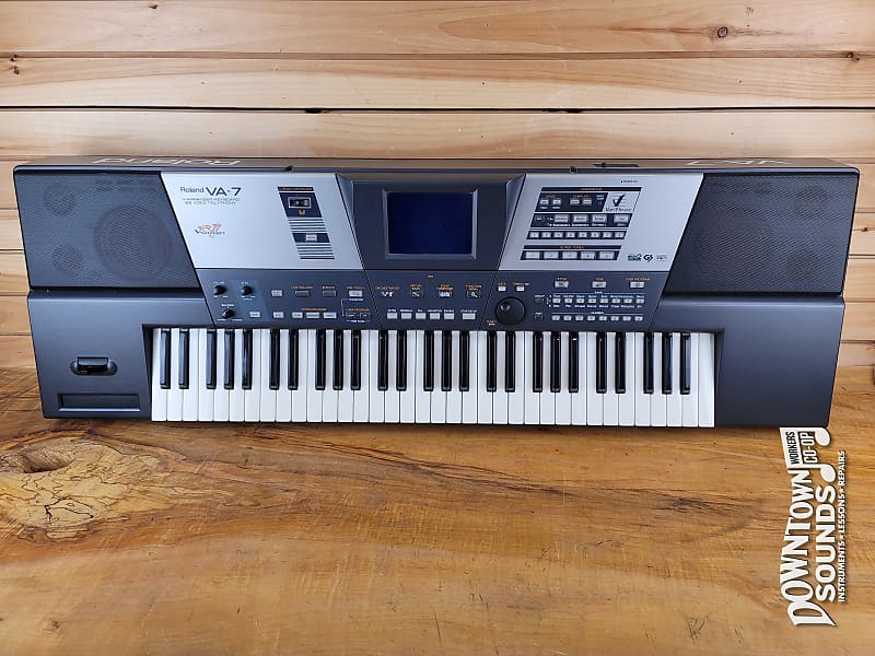 Roland VA-7 Synthesizer w/ Big Hard Blue Road Case | Reverb