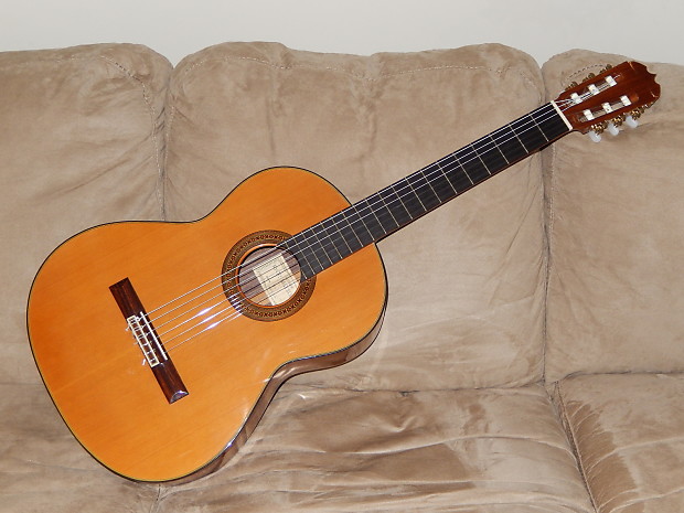 Made in Japan by Ryoji Matsuoka Workshop - Model M65 - Great Classical  Guitar in Excellent Condition