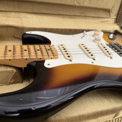 1989 Fender Extrad Custom Edition '62 Stratocaster Sunburst