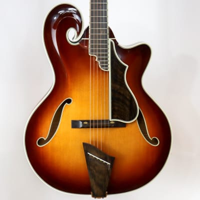 Monteleone 1994 Grand Artist #147 (First One Ever Built) image 2