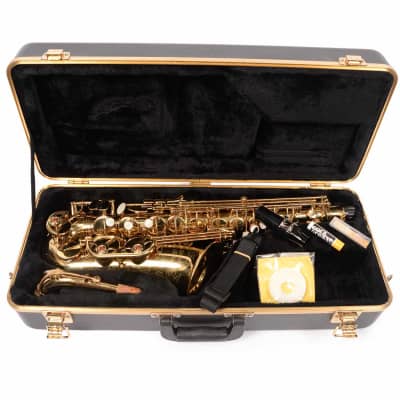 Selmer Soloist Student Alto Sax Outfit USED image 11