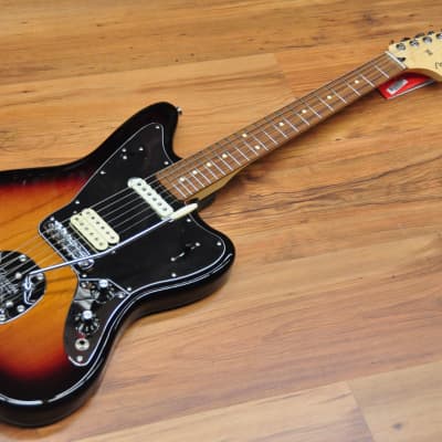 Fender Player Series Jaguar 3 Color Sunburst | Reverb