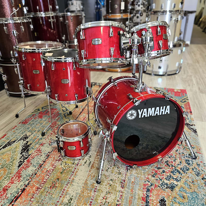 Yamaha Absolute Hybrid Maple in Red Autumn 18-16-14-12-10-8" image 1