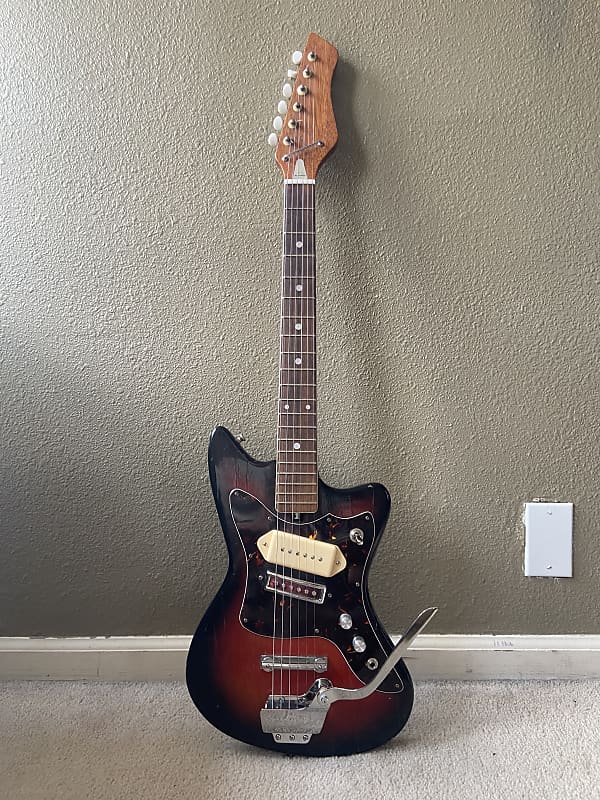 1960s Teisco Jazzmaster / Jaguar / Offset Style Vintage 1960s Teisco Jazzmaster / Jaguar / Offset Style Vintage
