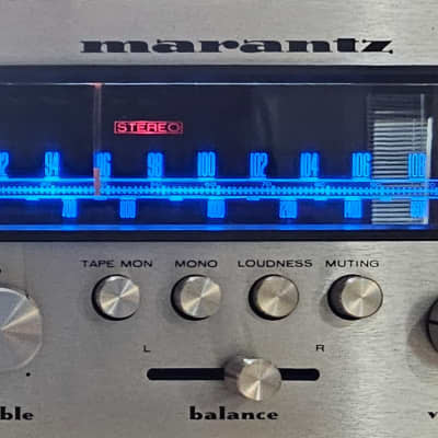 Marantz Model 2010  10-Watt Stereo Solid-State Receiver 1974 - 1975 - Silver image 8