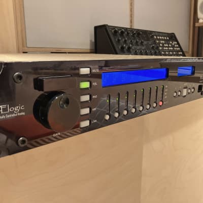 Millennia Media HV-3R  |  8-channel microphone preamp image 2