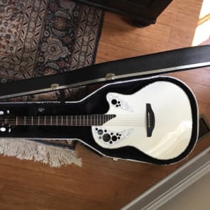 Ovation Adamas W597-MEWP 2002 White/Pearl Melissa Etheridge Ovation Adamas W597-MEWP 2002 White/Pearl Melissa Etheridge