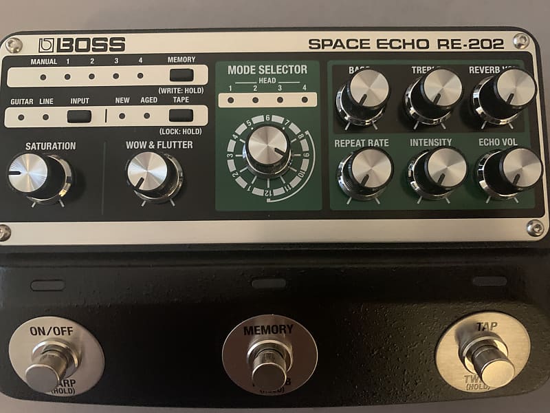 Boss RE-202 Space Echo