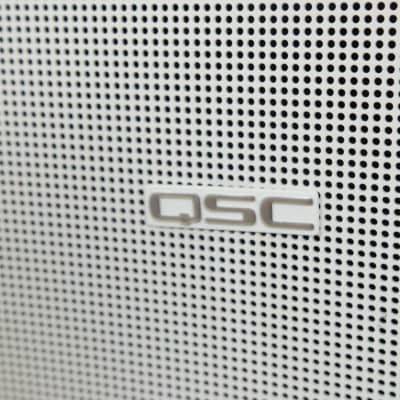 QSC AcousticDesign AD-S82 2-Way Installation Speaker PAIR (church owned) CG00G1Q image 3