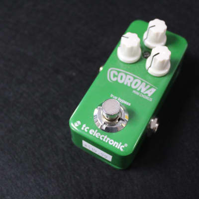 TC Electronic Corona Mini Chorus 2014 - Present - Green image 1