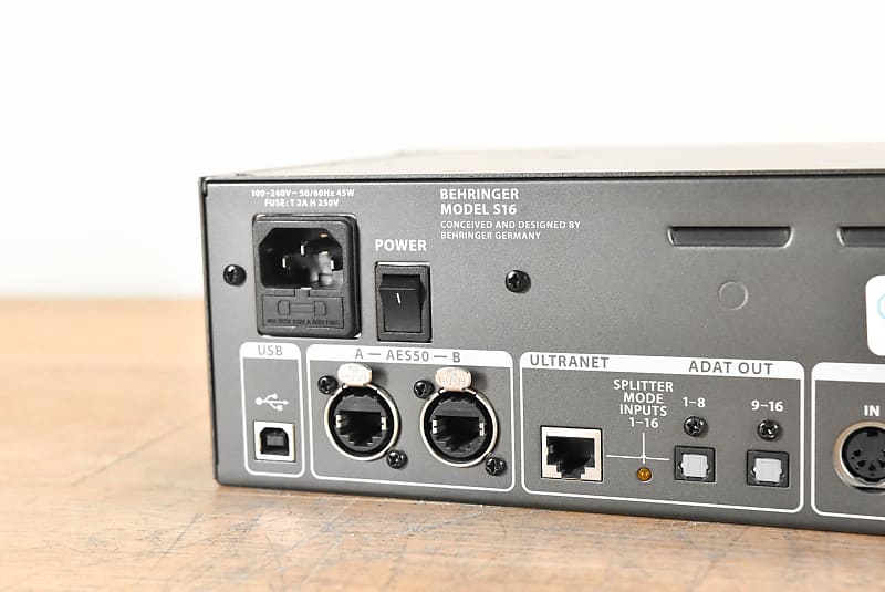 Behringer S16 16 x 8 Digital Stage Box CG003Q7 | Reverb Behringer S16 16 x 8 Digital Stage Box CG003Q7 | Reverb