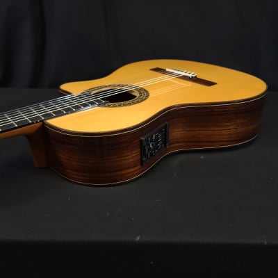 Jose  Ramirez Cutaway 2 Studio Classical Acoustic Electric Guitar SPRUCE Top w/Hard Case image 14