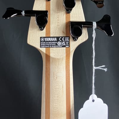 Yamaha TRBX305BL 5-String Electric Bass Guitar Gloss Black Finish image 10